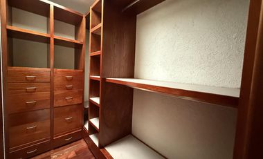 Casa en Venta en Club de Golf Los Encinos