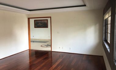 Casa en Venta en Club de Golf Los Encinos