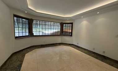 Casa en Venta en Club de Golf Los Encinos