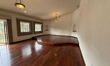 Casa en Venta en Club de Golf Los Encinos