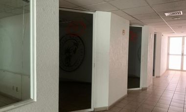 Local en  Super Plaza Miramontes, Canal de Miramontes