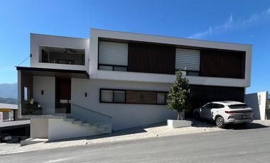 Casa en Renta en Castaños del Vergel, Monterrey NL