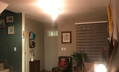 Casa amueblada en renta en BRISAS DEL LAGO por libramiento cerca de La Salle Maravillas, Plaza Galerias