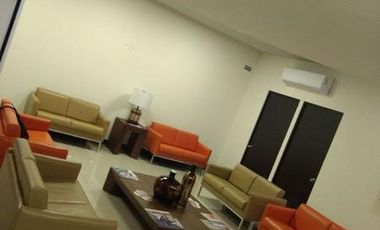 OFICINAS Y CONSULTORIOS EN RENTA EN PLAZA ANTIGUA (ZONA ESMERALDA)