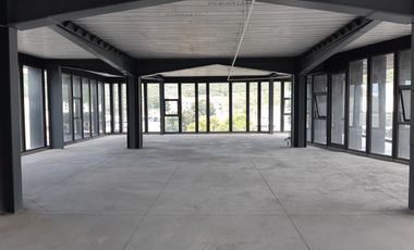 RENTA| Oficina Corp. é de 522 m2 obra gris