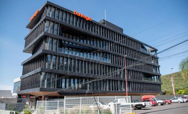 RENTA| Oficina Corp. é de 522 m2 obra gris