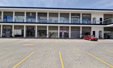 VENTA | RENTA Local Comercial, Servicios u Oficina  de 76.68 m2 obra gris