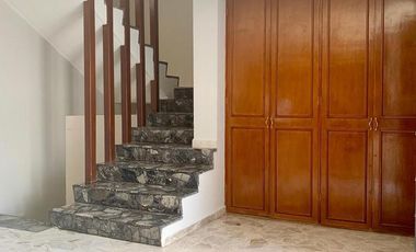 RESIDENCIA EN RENTA EN ZONA NORTE, FRACC. VILLAS DEL CAMPESTRE.