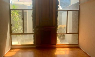 RESIDENCIA EN RENTA EN ZONA NORTE, FRACC. VILLAS DEL CAMPESTRE.