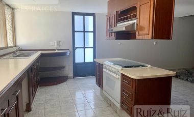 RESIDENCIA EN RENTA EN ZONA NORTE, FRACC. VILLAS DEL CAMPESTRE.