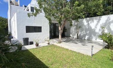 Casa en Renta CON PANELES SOLARES Mérida Conkal