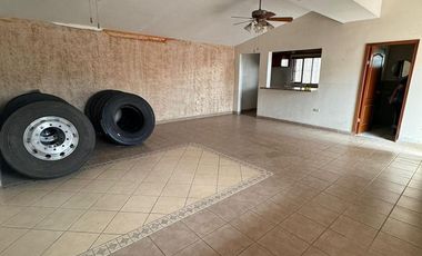 TERRENO EN RENTA SOBRE CARRETERA  A CUAHUTEMOC, FRENTE A BAFAR