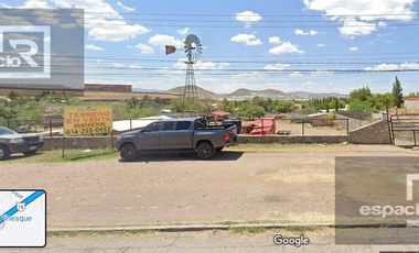 TERRENO EN RENTA SOBRE CARRETERA  A CUAHUTEMOC, FRENTE A BAFAR