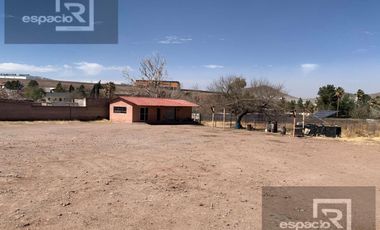 TERRENO EN RENTA SOBRE CARRETERA  A CUAHUTEMOC, FRENTE A BAFAR