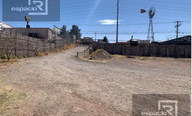 TERRENO EN RENTA SOBRE CARRETERA  A CUAHUTEMOC, FRENTE A BAFAR