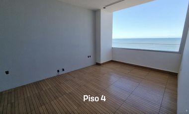 BDR CENTER, Oficinas en RENTA sobre el Boulevard, con VISTA AL MAR (BB)