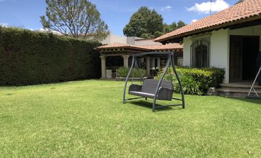 Residencia en Venta o Renta sobre campo de golf