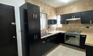 CASA EN RENTA EN LA ESPAÑOLA