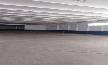 Bodega en renta de 3,300 m² en Tlalnepantla