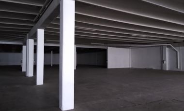 Bodega en renta de 3,300 m² en Tlalnepantla