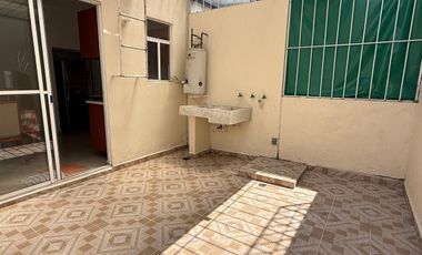 Casa en venta en Temixco Morelos, Fraccionamiento Privado