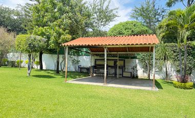 Casa en venta en Temixco Morelos, Fraccionamiento Privado