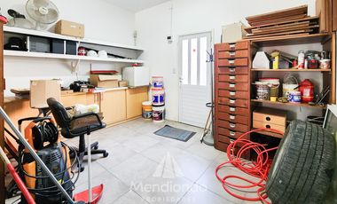 Local / Oficina con Baño + Depto 2 amb. o Depósito 100m2 totales - SAN JOSE