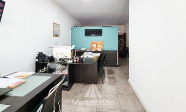 Local / Oficina con Baño + Depto 2 amb. o Depósito 100m2 totales - SAN JOSE