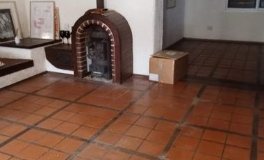 CHLAT 4 AMBIENTES A 5 CUADRAS DEL CENTRO COMERCIAL