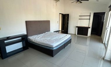Casa Amueblada en Renta en Campeche Av universidad
