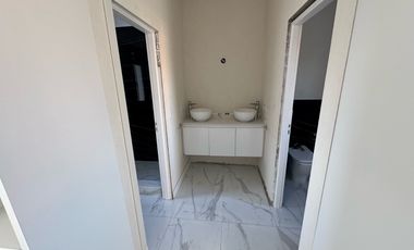 Casa de 4 dormitorios en venta en Haras Santa Maria, Escobar