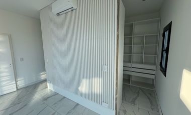 Casa de 4 dormitorios en venta en Haras Santa Maria, Escobar