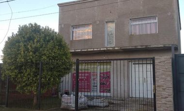 Casa - Villa Parque Sicardi