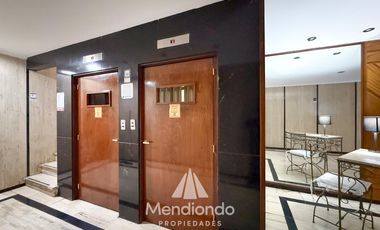 Depto 2 amb. c/ terraza y Baulera. A 50m de Plaza Colón.