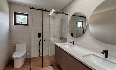 Hermosacasa de Venta 340 m2 sector Chiviqui