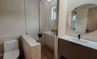 Hermosacasa de Venta 340 m2 sector Chiviqui