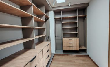 Hermosacasa de Venta 340 m2 sector Chiviqui