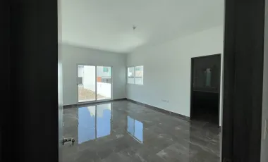Casa en venta en La Joya Privada Residencial, Monterrey, Nuevo León