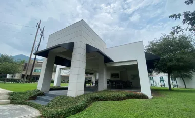 Casa en venta en La Joya Privada Residencial, Monterrey, Nuevo León