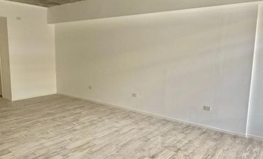 OFICINA CON VALET PARKING EN DELTA CENTER