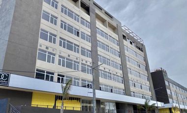 OFICINA CON VALET PARKING EN DELTA CENTER