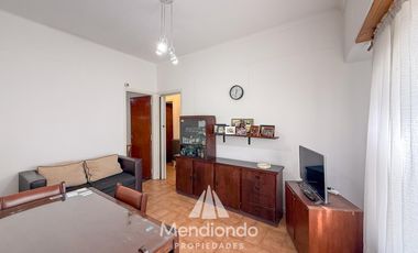 PH 3 ambientes en PLANTA BAJA con patio en Chauvín. 49 m2 cub.