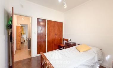 PH 3 ambientes en PLANTA BAJA con patio en Chauvín. 49 m2 cub.