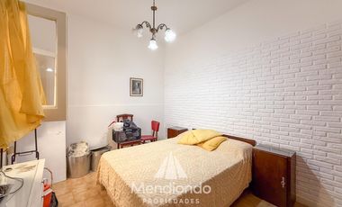 PH 3 ambientes en PLANTA BAJA con patio en Chauvín. 49 m2 cub.