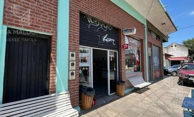 Venta Local Comercial Remedios de Escalada Esquina 300m2