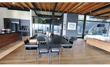 CASA LUXURY EN VENTA EN VALLE DE BRAVO
