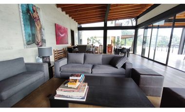 CASA LUXURY EN VENTA EN VALLE DE BRAVO