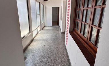 ALQUILER CASA PARA OFICINAS