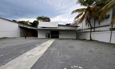 ALQUILER PROPIEDAD VA PANAMERICANA INCLUYE LOCALES Y GALERAS VV