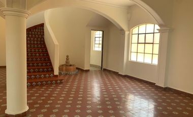 Casa Sola en Miraval Cuernavaca - CRB-1258-Cs